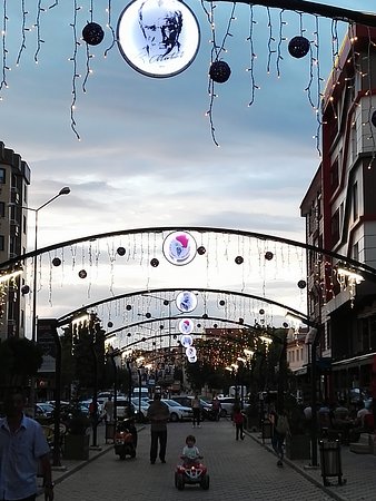 Kırklareli İstasyon Caddesi